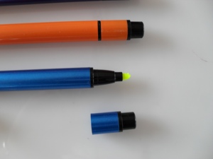 双尖荧光笔和圆珠笔，高级组合荧光笔记号笔2合1多色文具笔 - Product Image 3