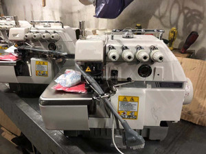 יד שנייה אלסטי Overlock שקע Overlock