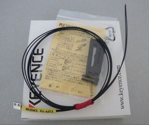 1PC FU44TZ FU-44TZ传感器光纤新FU-44TZ