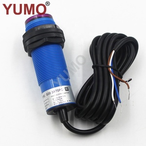 YUMO G30-3A70PC M30 sensing 70cm PNP <strong>diffuse</strong> <strong>infrared</strong> photoelectric <strong>sensor</strong> - Product Image 2
