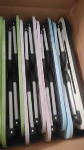 Escritorio de computadora Shaohua con portavasos, soporte para tableta, mesa plegable portátil para computadora portátil, no ocupa espacio y es fácil de almacenar