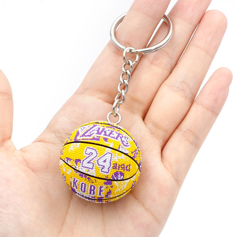 26. Kobe 24#(light speed yellow)