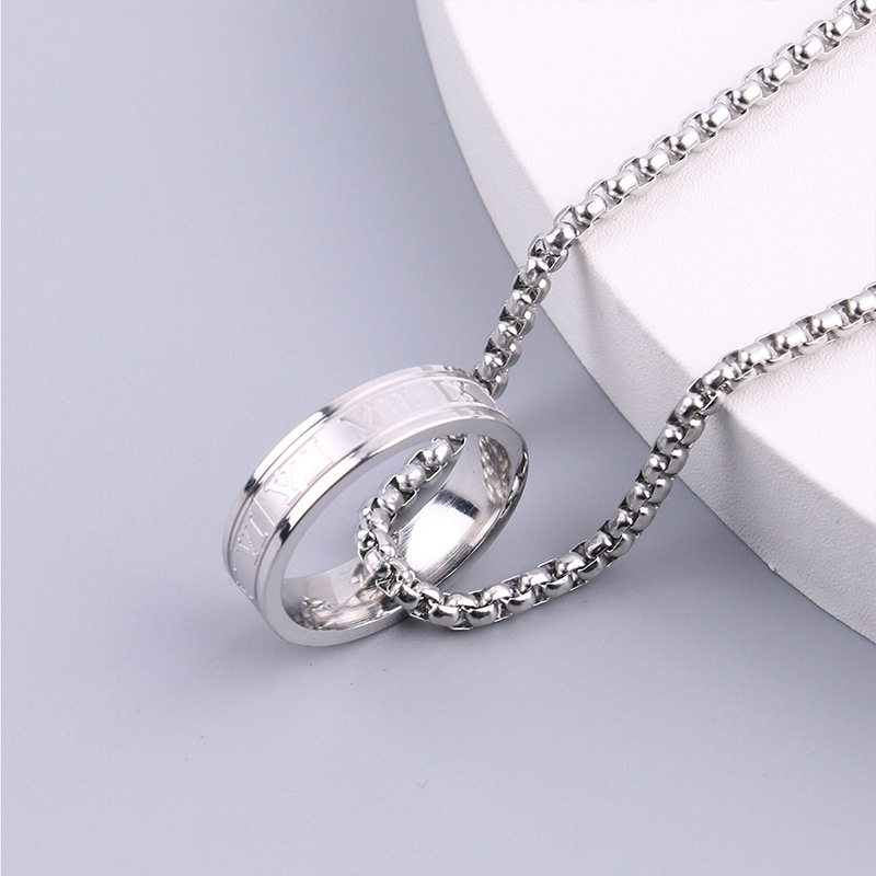 Anello con numeri romani