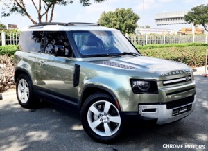 Temiz ve klasik kullanılan LAND ROVER DEFENDER P400 FIRST EDITION 2021 MODEL yılı arabalar gitmeye hazır - Product Image 2