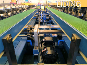 Manufacturer HVAC GDF TDC PDF Profile Flange Making <strong>Machine</strong> Air Duct Production Line Duct Making <strong>Machines</strong> - Product Image 5