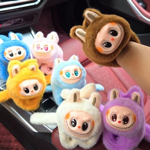 Labubuの新しい輝くぬいぐるみあなたの手首に着用するためのモーションとサウンド機能を備えたスナップリングブレスレット - Product Image 3