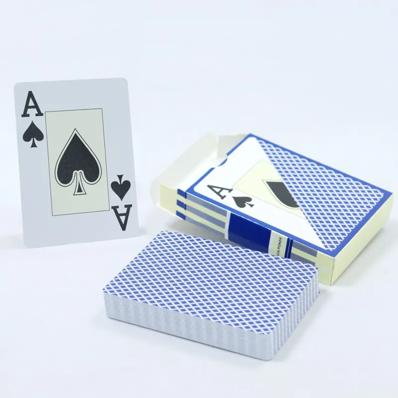 La stampa di carte da gioco impermeabili di grande carattere in plastica con stampa personalizzata rende le carte da gioco resistenti anti-rottura in pvc