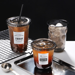 Özel 90/95/98 kalibre tek kullanımlık u-şekilli şeffaf plastik Dabba fincan Vasos Plastico suyu içecek fincan Boba kabarcık çay fincanları kapaklı