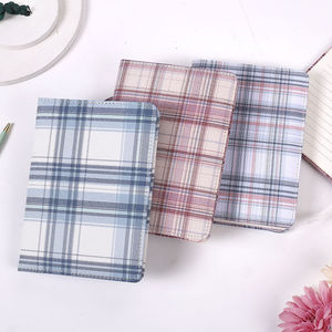 Venta directa de fábrica Nuevo diseño Simple Moda Clashing Stripes Logotipo personalizable Cuaderno de tela para trabajar