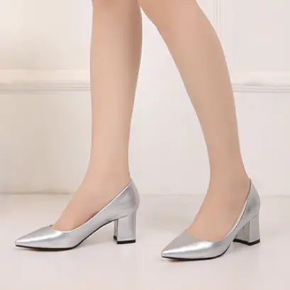 2024 Collection d'été argent 6 cm haute qualité pompes à talons épais surdimensionné Sexy sans lacet chaussures de confort pour la fête des femmes matures