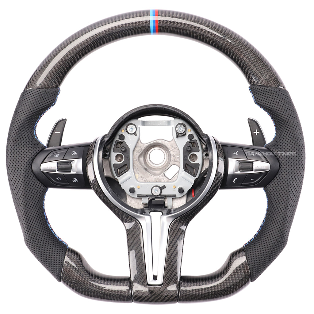 Carbon Fiber + Glossy Carbon Trim 1