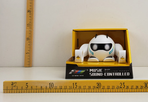 Умный робот-игрушка для детей с сенсорным датчиком - Product Image 4