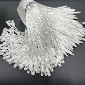 Factory Shop Hang Tag String Loop Hangtag String Poliéster Sello Lock Papel Ropa Bullet Cuerda Grano colgante - Product Image 1