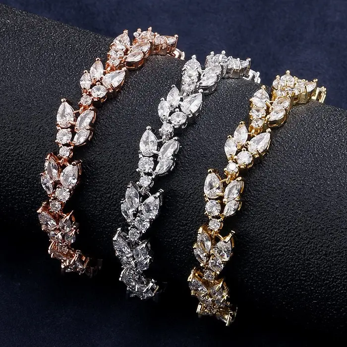 2021 New Fashion Charms Zircon Jewelry Buckle Chain Women Luxury Bracelet And Bangle For Party Wedding Prom