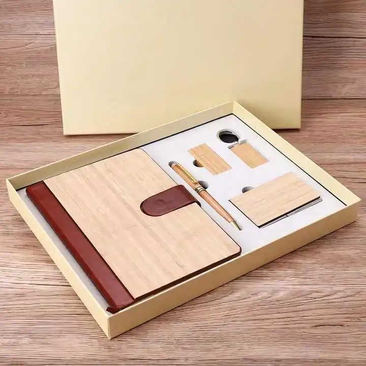 Recuerdos de boda para invitados Juego de cuaderno ecológico Marca promocional Etiqueta clave Regalo Pluma y llavero de bambú Juegos de regalo de negocios