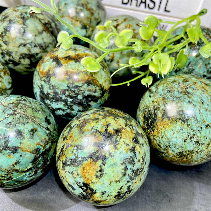 Penjualan laris berbagai batu energi alami Harga bagus bola Pirus untuk dekorasi Spiritual rumah