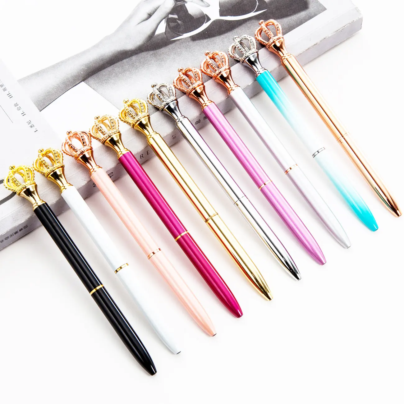 Hot Selling Mooie Luxe Crown Pennen Metalen Designer Balpen Geschenken Pen Met Custom Logo