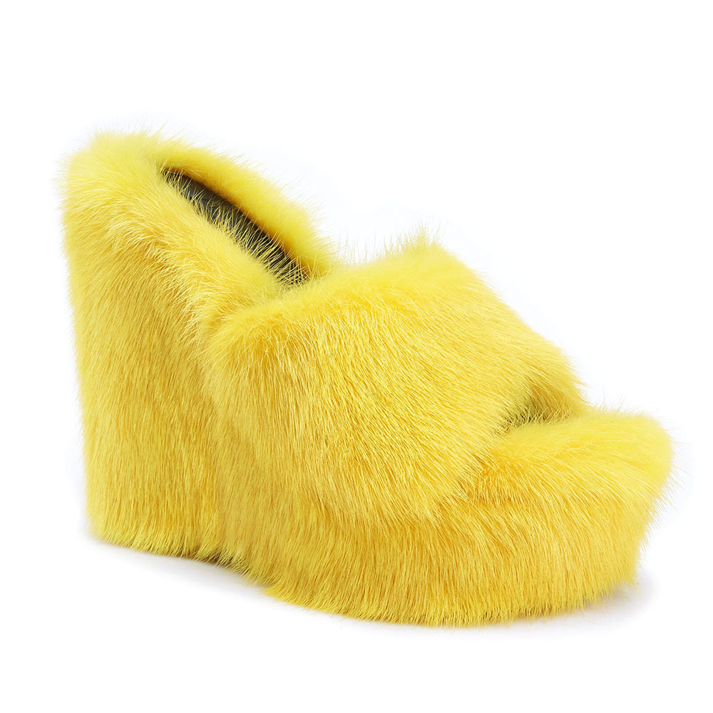 Jaune