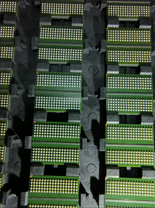 New Original XC6SLX4-2TQG144C TQFP-144 <strong>FPGA</strong> <strong>Programming</strong> Logic Chip Integrated Circuit Stock Inventory - Product Image 6