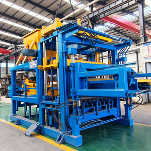 Máquina de fabricación de bloques huecos de hormigón Henan automática qt10 15 máquina de fabricación de ladrillos de arena de cemento línea de producción - Product Image 3
