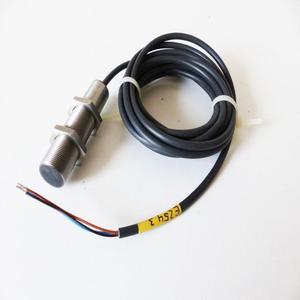 BES-315-326-BO-C-PU-03 nuovo Controller di programmazione PLC per l'automazione industriale del magazzino pronto originale - Product Image 1