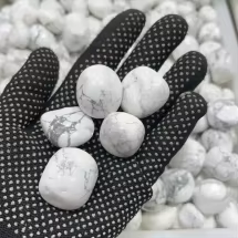howlite