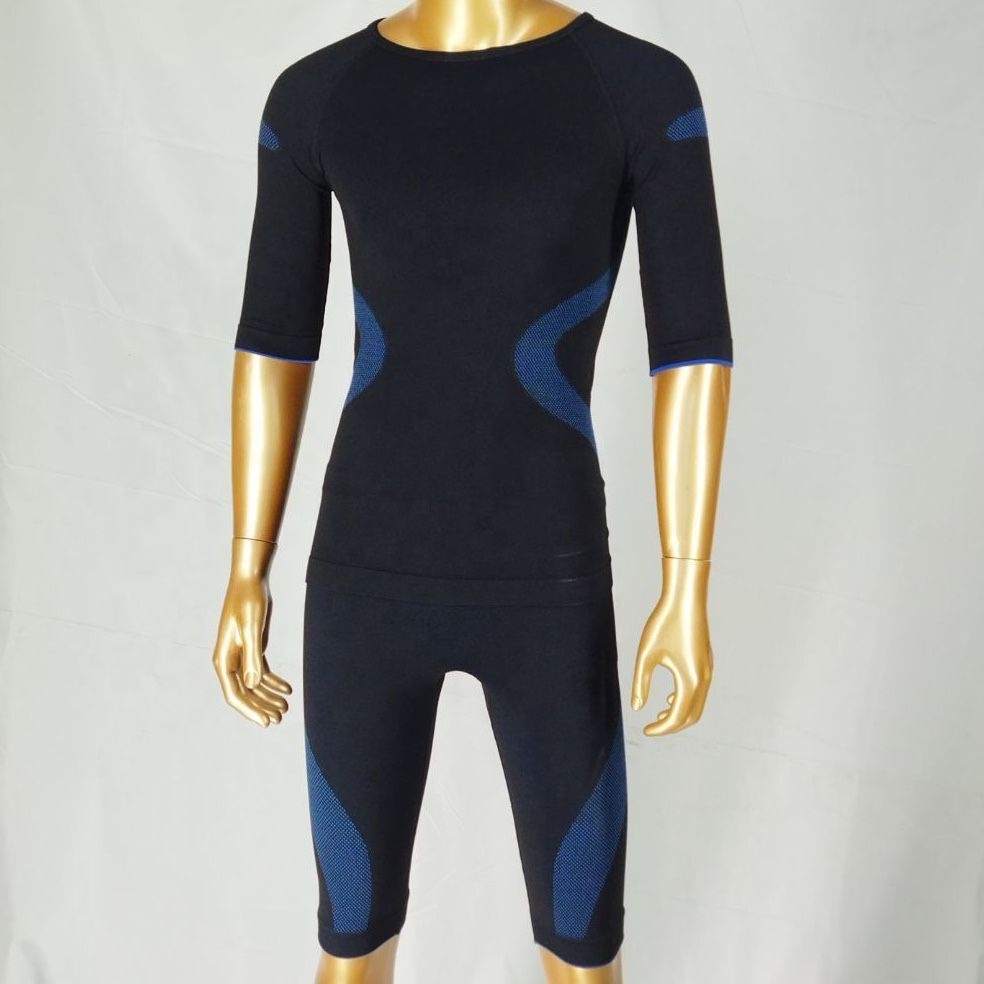 noir avec surpiqûres bleues XS