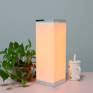 Moderno telecomando RGB cambio colore quadrato decorazione per la casa pilastro <span class=keywords><strong>LED</strong></span> luce notturna