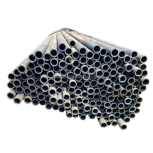 Tubería de revestimiento de acero al carbono sin costura API 5CT resistente a alta presión para proyectos de perforación petrolera en Oriente Medio - Product Image 1