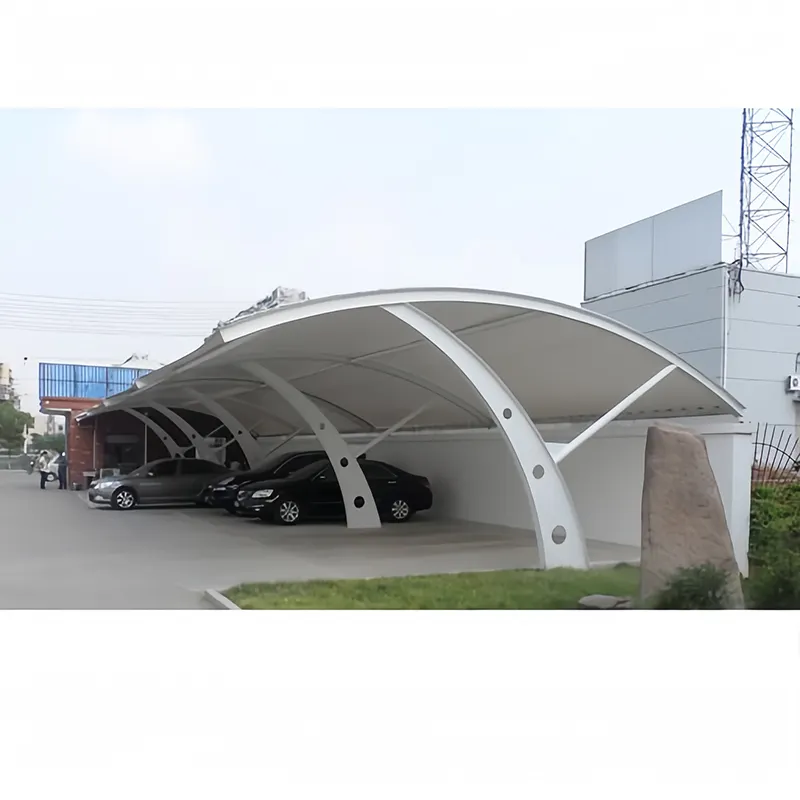 新製品耐久性のある湾曲したPVDF駐車テント小屋屋根ふきカーポート引張膜構造屋外駐車シェードガレージ