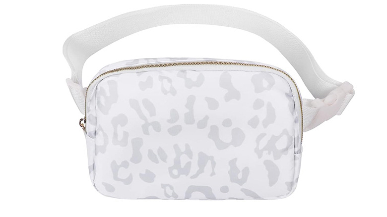 White leopard print