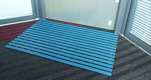 工厂可以定制浴室/泳池防滑垫的颜色和尺寸 - Product Image 6