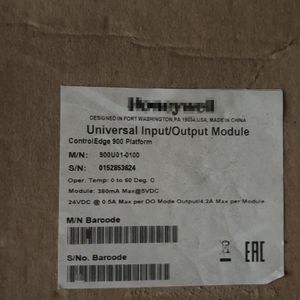 PLC Industrial 900U01-0100 ENTRADA/SALIDA UNIVERSAL - Product Image 1
