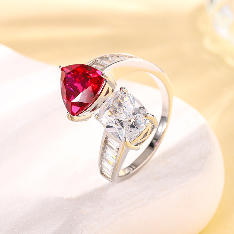 Bague en corindon rouge, taille ajustable