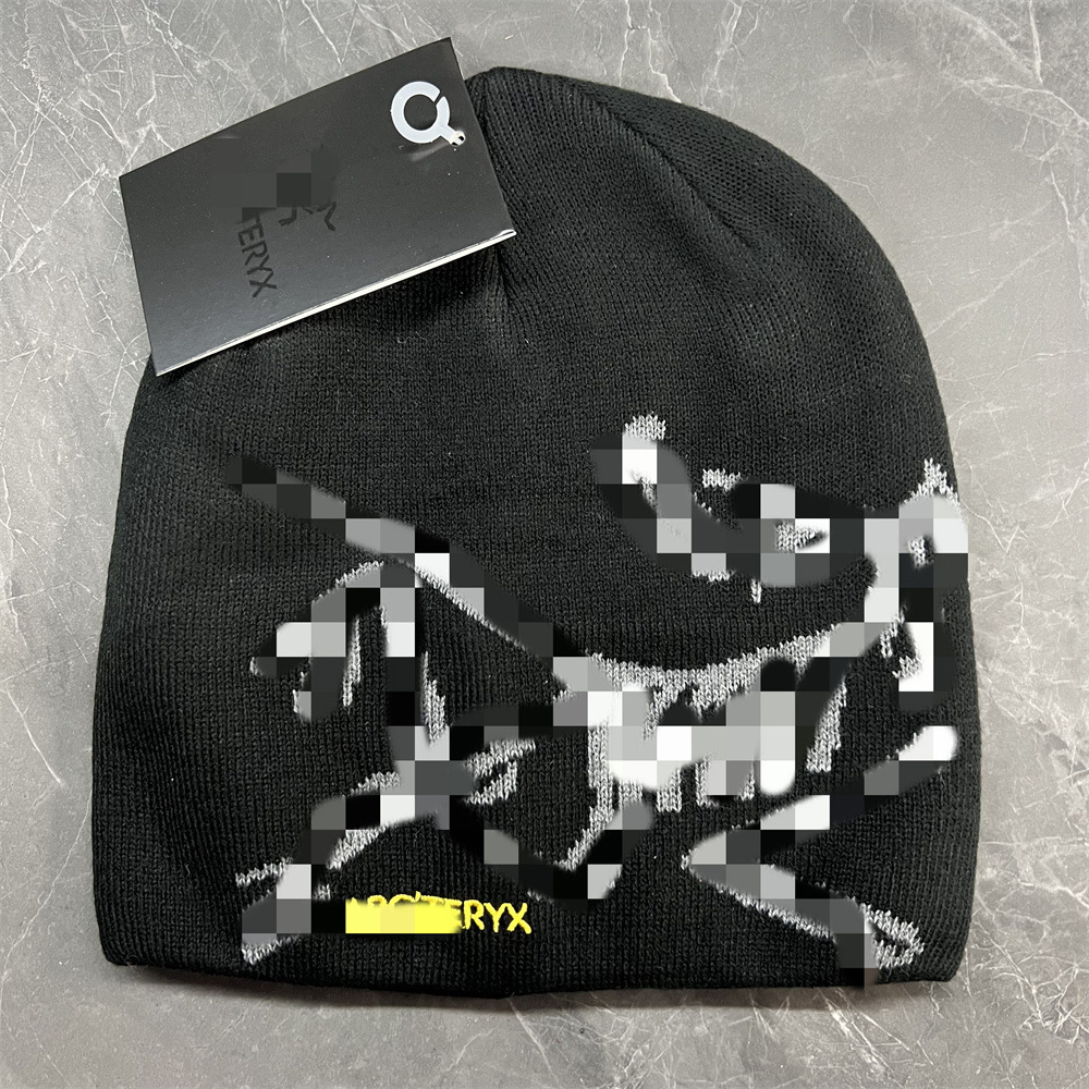 Black gray gold label