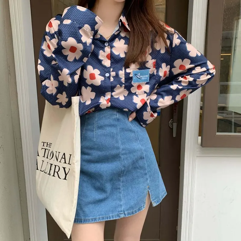 Blusa holgada de manga larga con estampado Floral para verano, camisa Vintage para mujer, con botones, estilo Vintage de los 90