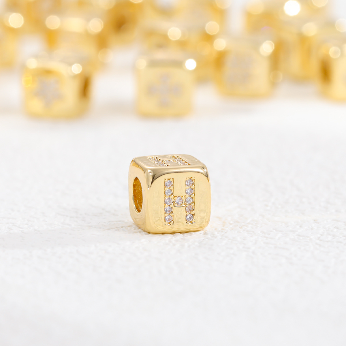 Pendentif simple H-Doré