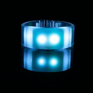 สายรัดข้อมือ LED ควบคุมด้วยรีโมทคอนโทรลพร้อมไฟ LED 4ดวงสำหรับงานปาร์ตี้ - Product Image 3