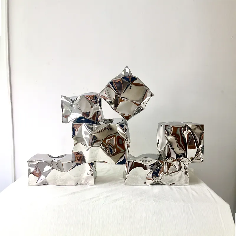 Escultura abstracta de acero inoxidable para interiores, arte moderno de Metal pulido con espejo geométrico