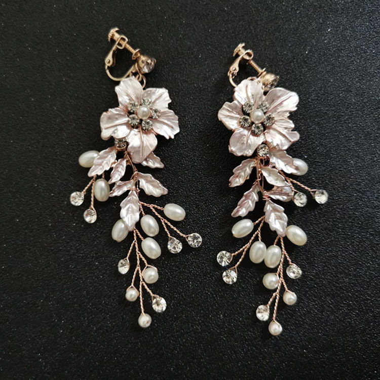 Rose Gold Earring