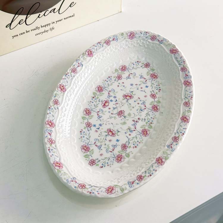 assiette ovale blanche de 10 pouces