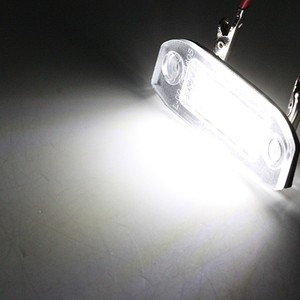 หลอดไฟ LED หมายเลขทะเบียนรถสำหรับวอลโว่ C70/S80 II/V70 II/S60 i/ V50/XC90/XC60ในตัวตัวควบคุม CANbus - Product Image 4