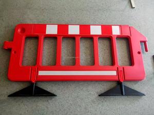 Nhà máy ngoài trời an toàn giao thông Hàng rào nhựa rào chắn Chiều dài 1950cm màu đỏ polyethylene xe xách tay Barrie - Product Image 5