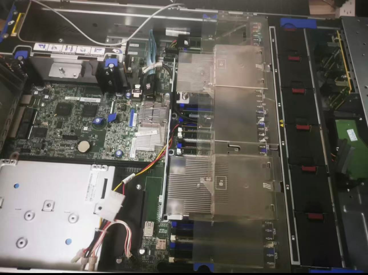 DL380 Gen10