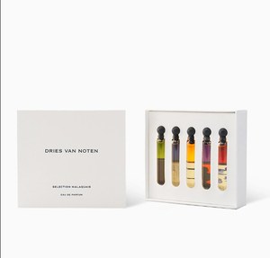 Özelleştirilmiş 1.5 ml koku sprey şişe sert kutular Mini parfümler keşif setleri kağit kutu pencere ile - Product Image 6