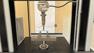 Dispositivo de medición de resistencia a la tracción universal por ordenador controlado Máquina de prueba de alargamiento de goma - Product Image 5