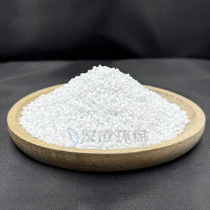 Good <strong>Comments</strong> White Flakes Plastic PET Chips Resin Easy Cutting Processing Raw Material PET for Making Bottles - Product Image 3