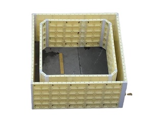 Ván khuôn nhựa-thép làm vật liệu xây dựng: dạng bê tông tuyệt vời với các mẫu cột vuông dễ kết nối - Product Image 6