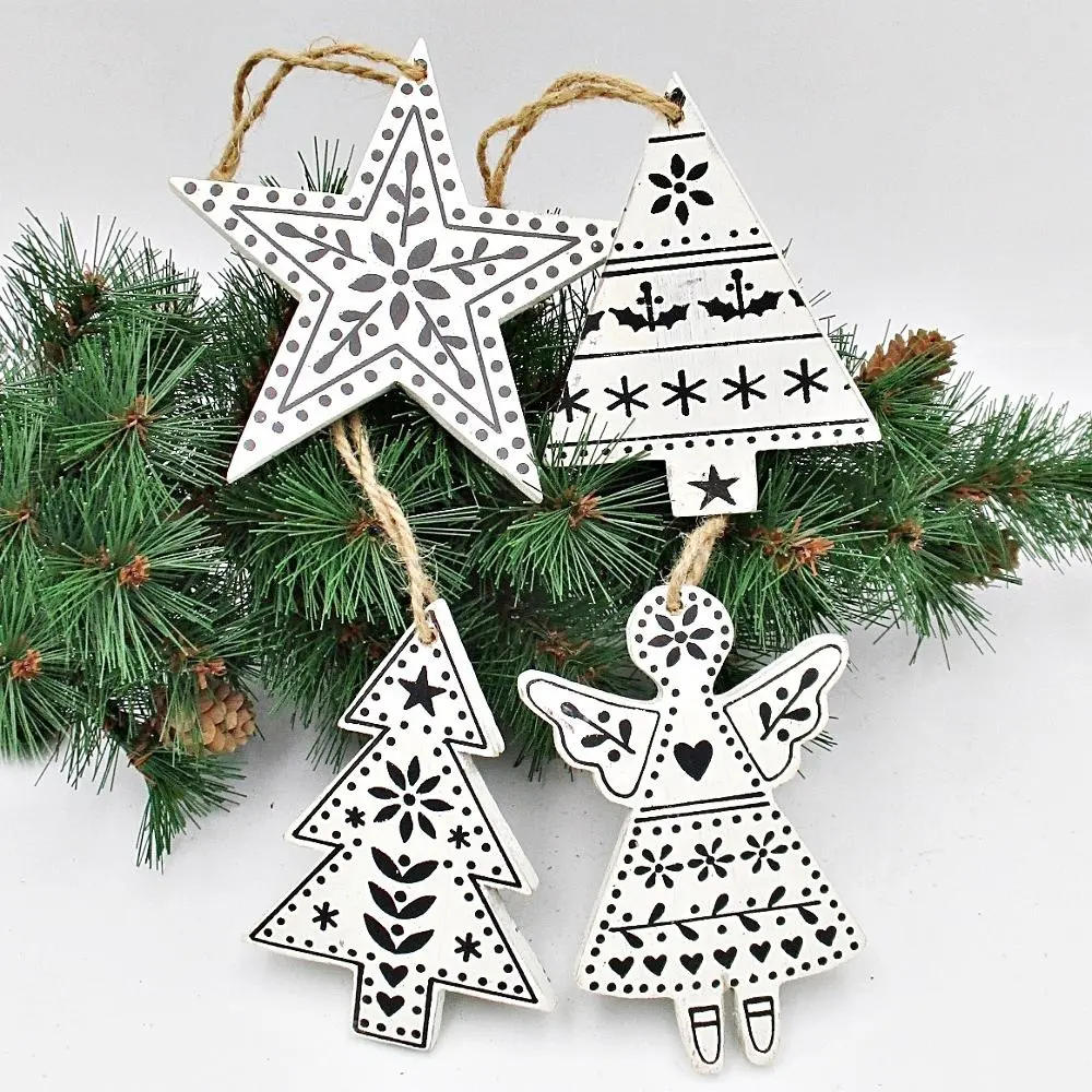 Adornos de árbol de Navidad colgantes blancos y rústicos de madera al por mayor con detalles de patrón negro para suministros de fiesta decoración de Navidad