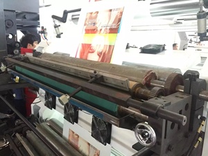 Prezzo interessante nuovo tipo top print 6 colori flexo <span class=keywords><strong>offset</strong></span> macchina da stampa flessografica macchina da stampa per etichette flessografiche